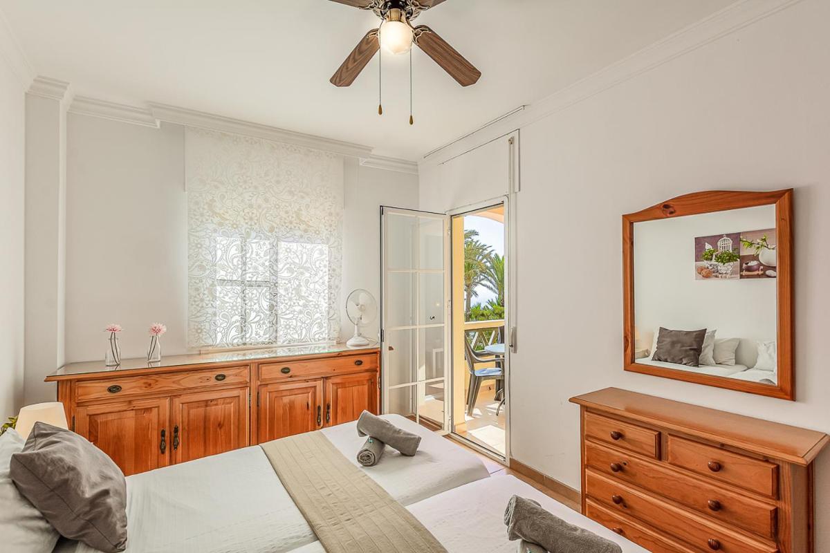 Andaluz Apartments Toboso Nerja Buitenkant foto